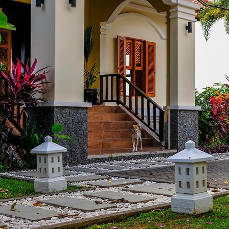 Villa Mata Hari Panji Luaran gambar