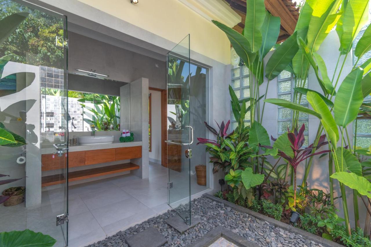 Villa Mata Hari Panji Luaran gambar