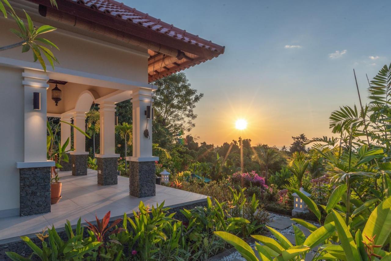 Villa Mata Hari Panji Luaran gambar