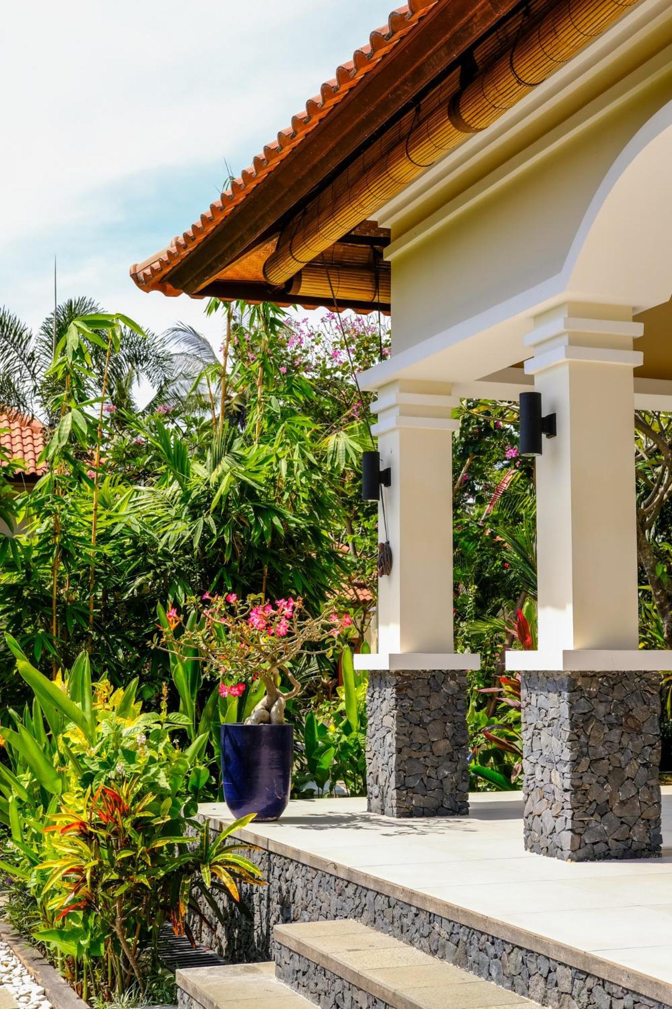 Villa Mata Hari Panji Luaran gambar