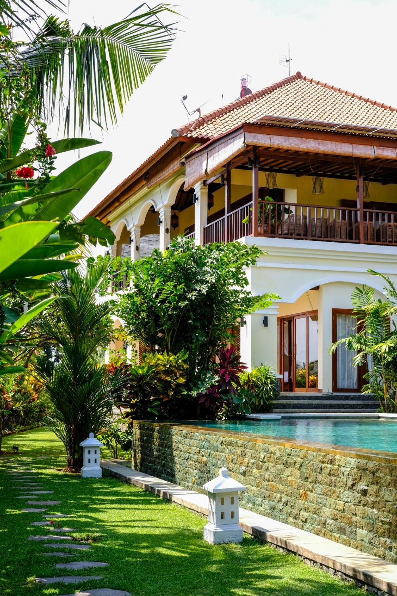 Villa Mata Hari Panji Luaran gambar